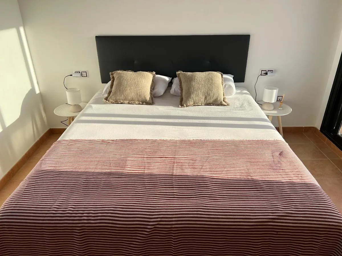 펜션 J&H Villa 라하레스