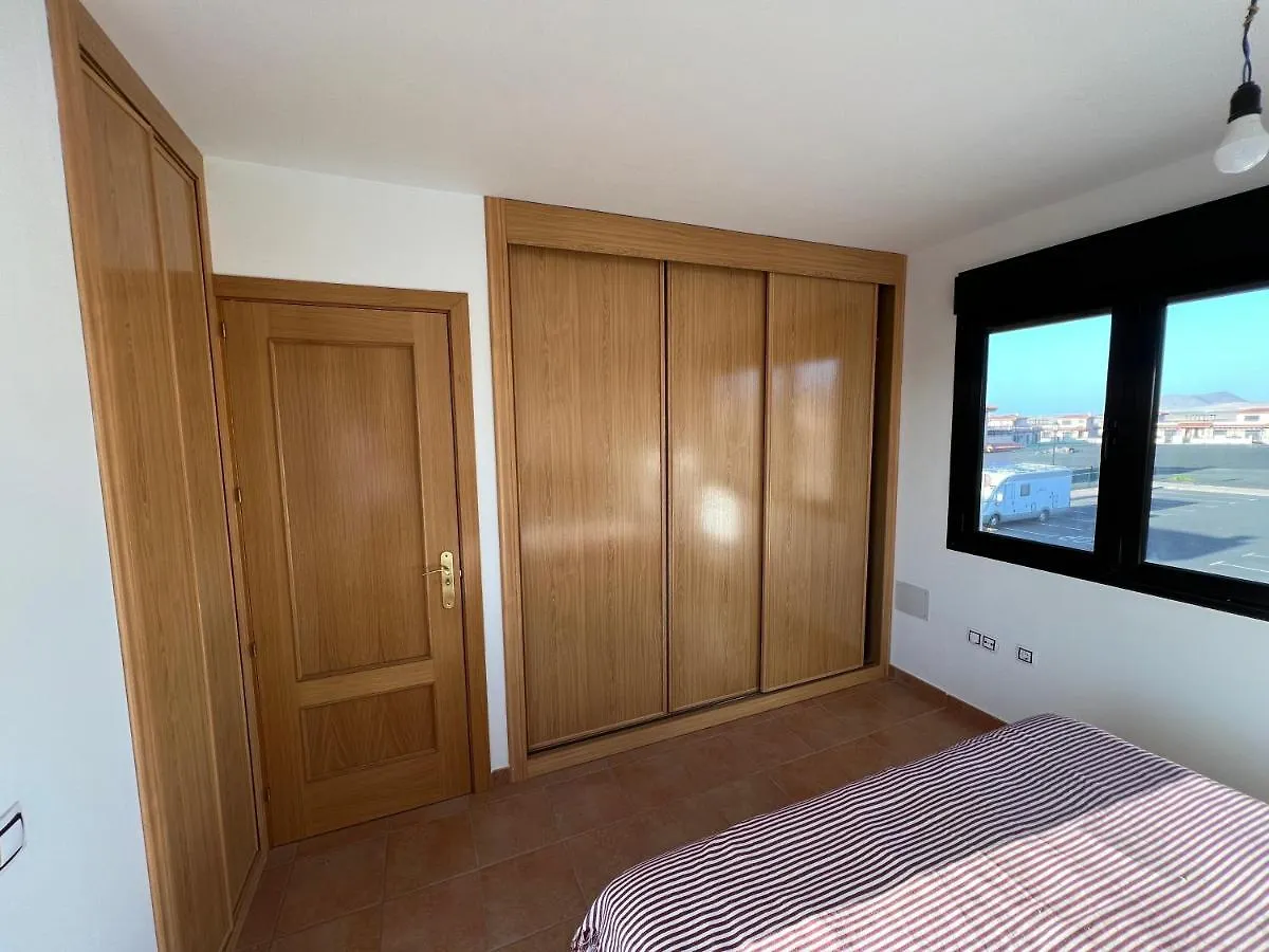 J&H Villa Lajares 0*,